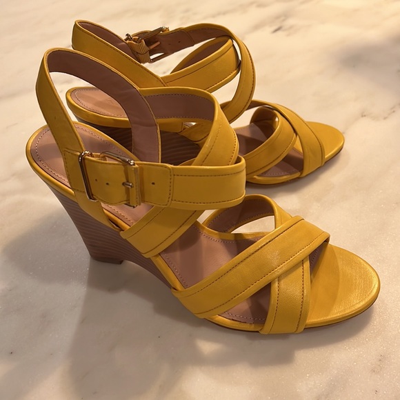 J.Crew New in Box Lena Wedges, Size 8 - Picture 2 of 7